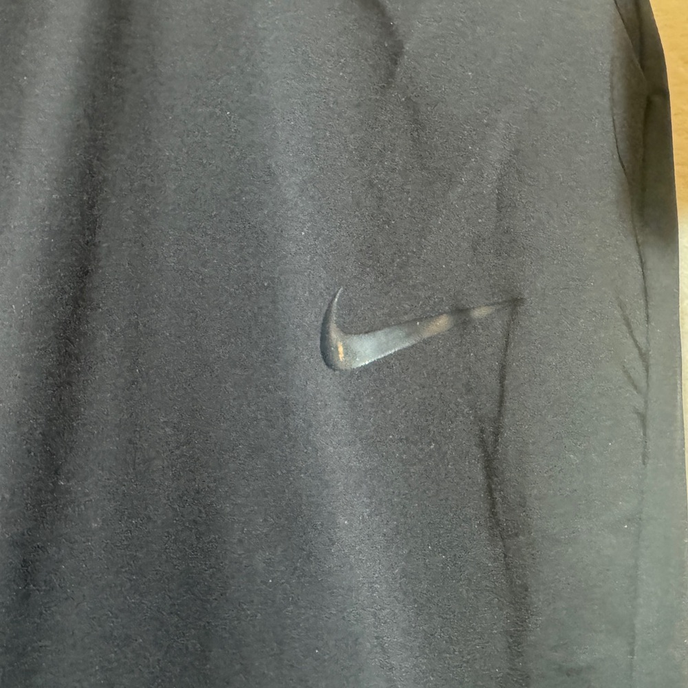 Nike Black Sweatpants - Picture 3 of 9